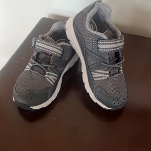 Little boys size US 9M stride rite memory foam shoes. Never worn. Never worn